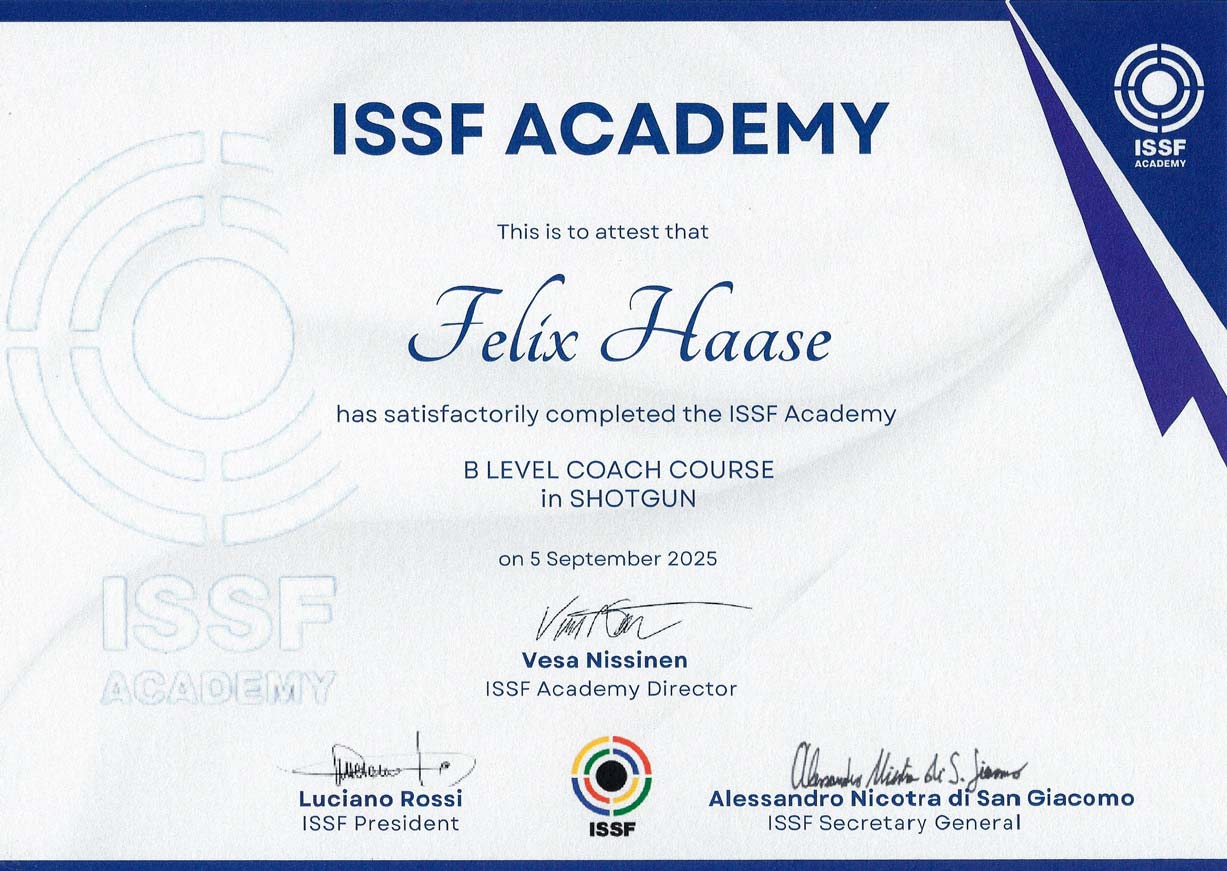 Diplom der ISSF ACADEMY zum B LEVEL COACH in SHOTGUN für Felix Haase