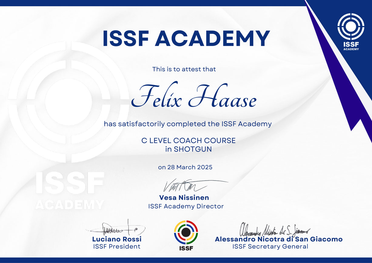 Diplom der ISSF ACADEMY zum C LEVEL COACH in SHOTGUN für Felix Haase