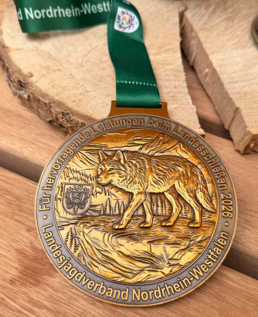 Bronzefarbene Tagessiegermedaille des LJV Nordrhein-Westfalen mit detailreichem Wolfsmotiv